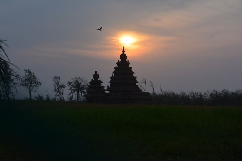 sky, asia, history, 5K, architecture, sunset, cultures, the past, plant, built structure, building, hindu, chennai, shore temple, outdoors, cloudy, stupa
