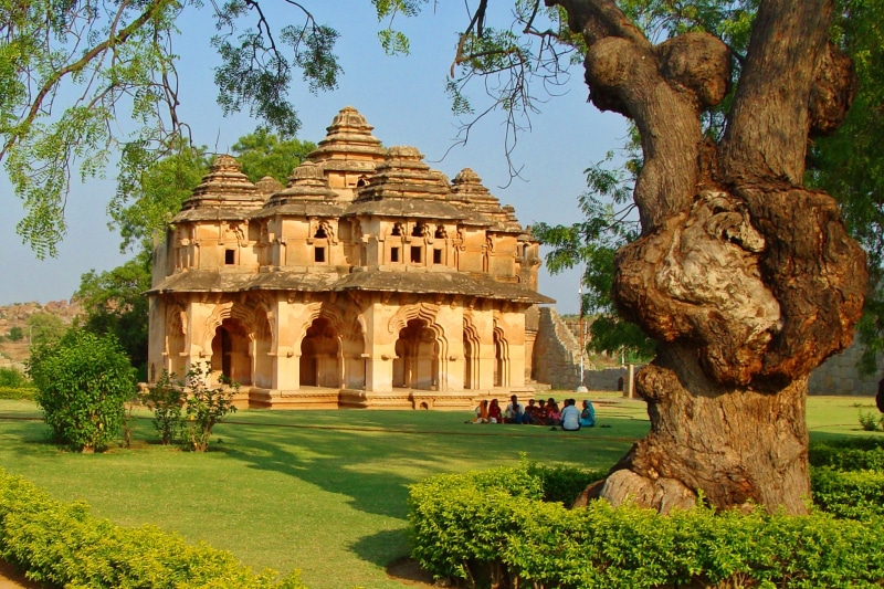 beige, building exterior, ancient, history, the past, cultures, concrete, arch, day, nature, world heritage site, tourism, asia, building, india, built structure