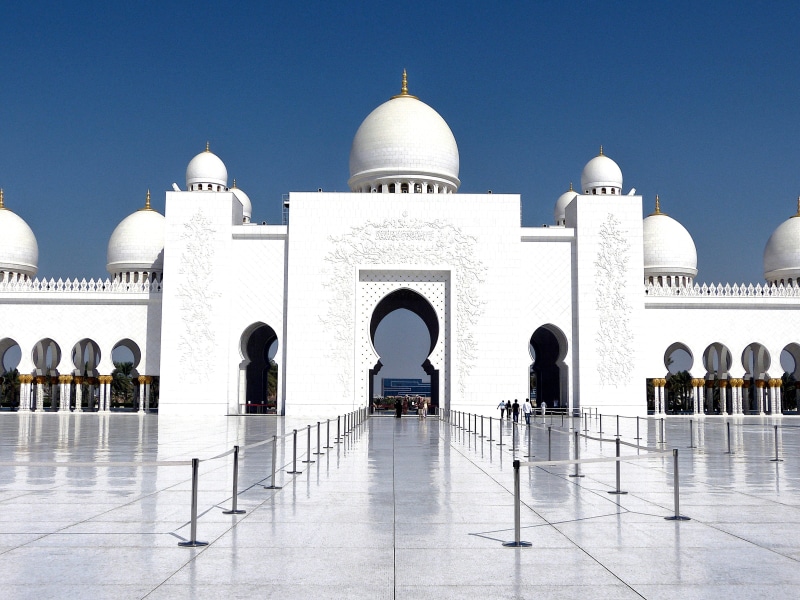 city, nature, belief, flooring, tiled floor, courtyard, walking, famous Place, 4K, place of worship, marble, Uae, Mosque, arch, standing, people, architecture And Buildings