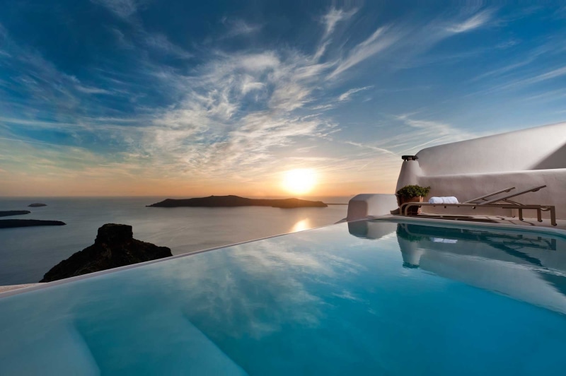 modern, sky, luxury hotel, 1080P, water, horizon over water, sunlight, roof, blue, tranquil scene, car, black, outdoors, infinity pool, white, trip, luxury