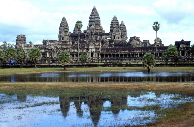 building exterior, the past, lake, angkor wat temple, concrete, khmer architecture, preah khan, 12th century, history, ruins, twelfth century, faith, reflection