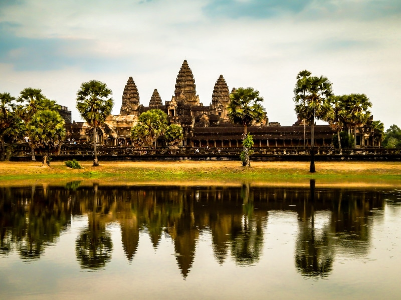 architecture, heritage, ancient, famous, history, place of worship, belief, travel, lake, ancient civilization, plant, outdoors, sky, building exterior