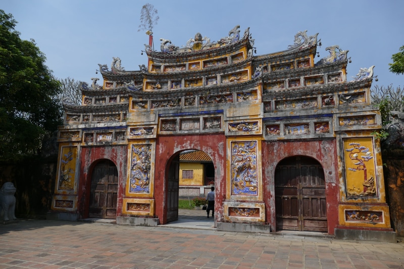 place of worship, world heritage, built structure, tree, nature, entrance, religion, 5K, Hue, no people, spirituality, places of interest, the past, portal