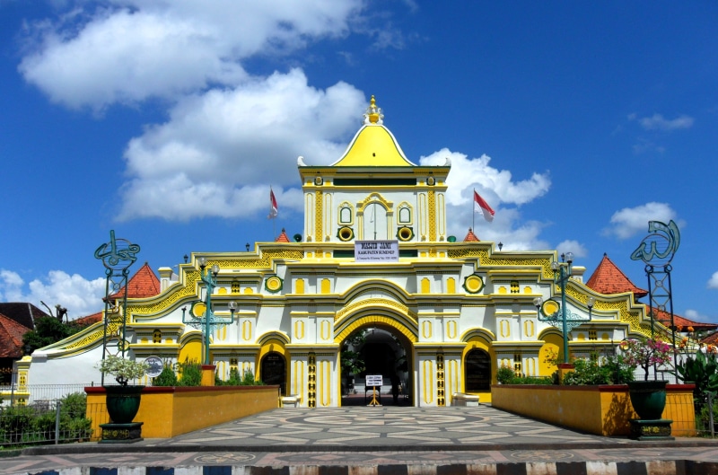Masjid, ornate, Madura, Architecture, sumenep, nature, day, Mosque, religion, belief, indonesia, sky, arch, history, the past, place of worship, spirituality