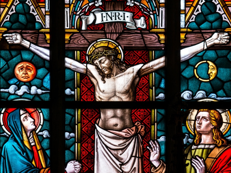 church, belief, stained glass, pain, passion, architecture, crucifix, ordeal, last, male likeness, craft, glass window, christianity, multi colored, creativity