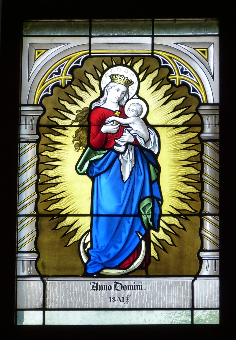 stained glass, text, figure, wall, indoors, anno, glass window, grace, close-up, historically, maria, jesus, holy, 2K, belief, christianity, stained, church