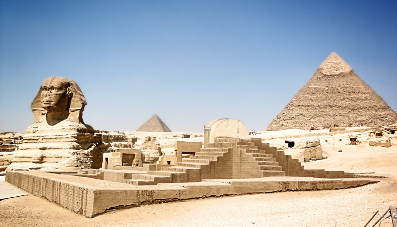 archaeology, landscape, nature, ancient, desert, built structure, art and craft, pyramid, pyramids, archeology, stone, human representation, giza, cultures