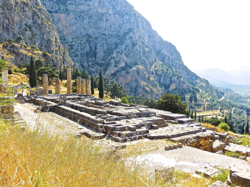 day, old ruin, archaeological, outdoors, temple, nature, non-urban scene, ancient, ruined, unesco, greece, plant, classic, built structure, archaeology