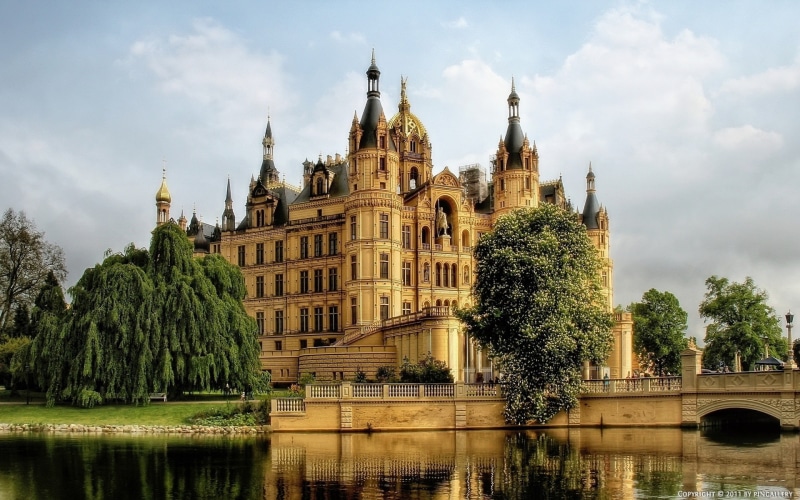 River, Castle, concrete, Tree, 1080P, Germany, Clouds, Schwerin, Bridge, white