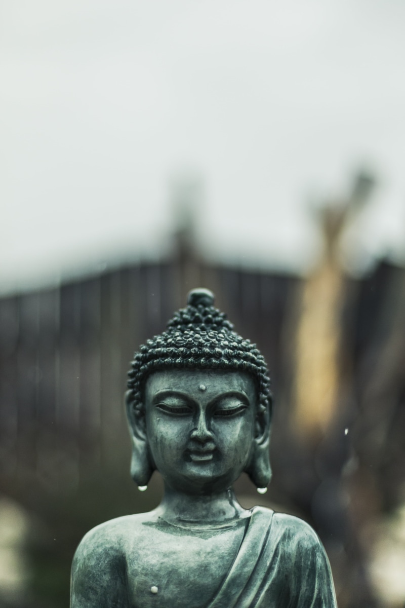focus on foreground, buddhism, art and craft, sacred, craft, human representation, male likeness, 4K, place of worship, building, creativity, jade, religion
