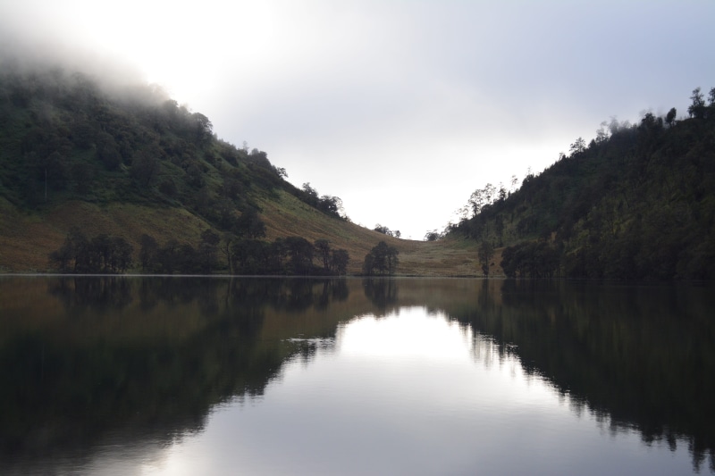 idyllic, outdoors, sky, scenics - nature, 4K, reflection, kumbolo, water, plant, mountain, Lake, tranquility, reflection lake, tranquil scene, tree, non-urban scene