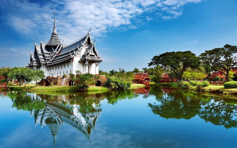tranquil, chinese, 2K, houses, reflection, beautiful, spring, lake, nature and l, peaceful, trees, garden, water