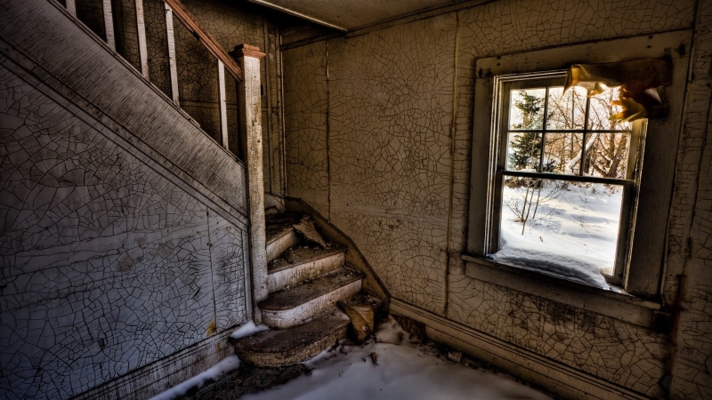 wooden, deterioration, history, obsolete, HDR, building, built structure, ruined, window, architecture, damaged, day, home interior, indoors, brown, 1080P