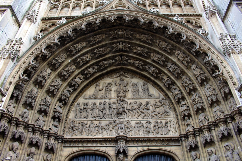 concrete, history, bas relief, architecture, tourism, tourist attraction, stone, arches, human representation, architecture and art, art and craft, renaissance