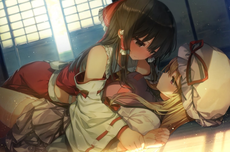 black hair, bed, Japanese clothes, purple eyes, blonde, bow, hat, Touhou, shoujo ai, long hair, Hakurei Reimu, blush, 720P, Yakumo Yukari, thighhighs