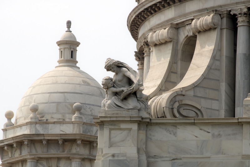 travel destinations, history, architecture, no people, kolkata, male likeness, mithology, greek, built structure, outdoors, dome, the past, sculpture, low angle view