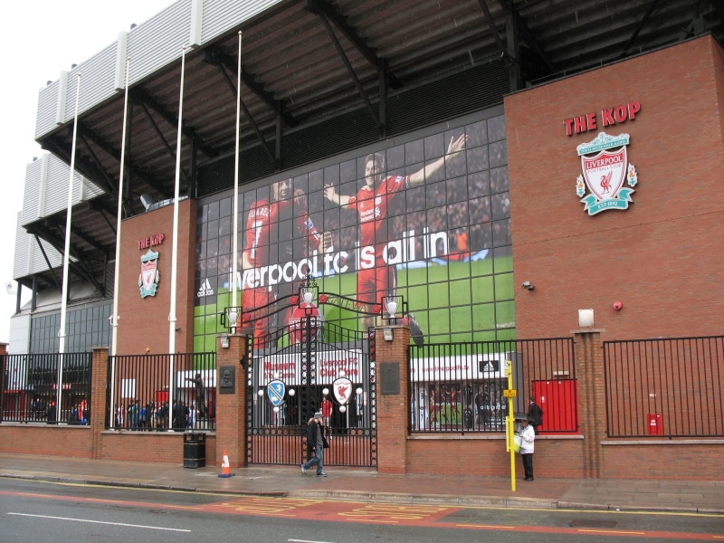 men, building exterior, transportation, city, group of people, stadium, 720P, built structure, sport, road, text, day, Liverpool, western script, architecture
