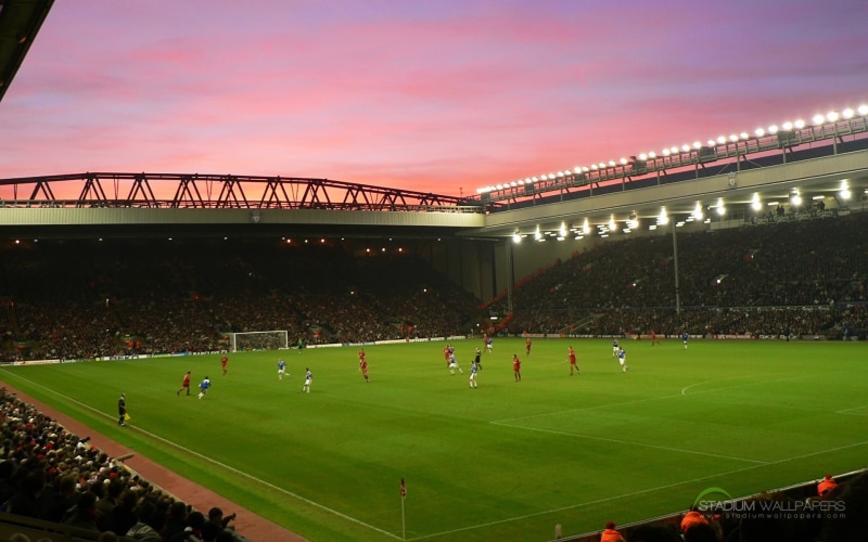 competition, green color, soccer, large group of people, team sport, spectator, stadium, nature, playing field, athlete, playing, real people, grass, built structure
