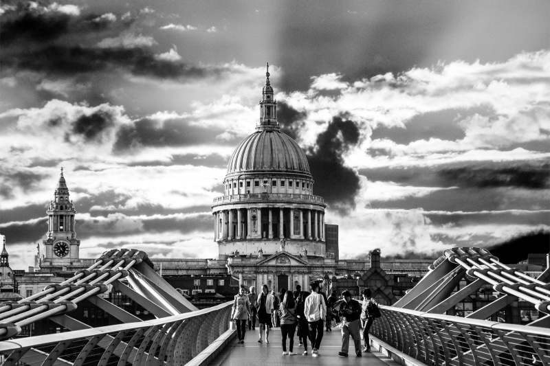 outdoors, nature, historic, men, europe, religious, government, english, medieval, exterior, christopher, skyline, real people, vacation, parish, cross