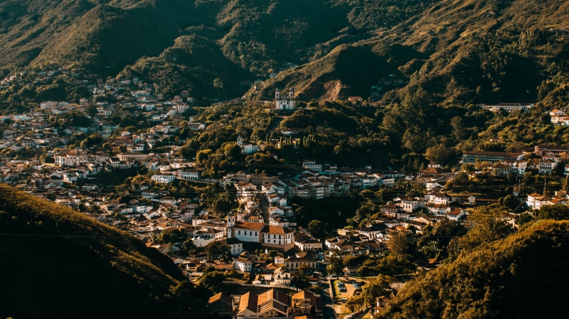 sight, crowded, architecture, top, 4K, mountain, home, buildings, trees, day, aerial view, cityscape, photo, plant, residential district, Ouro Preto, nature