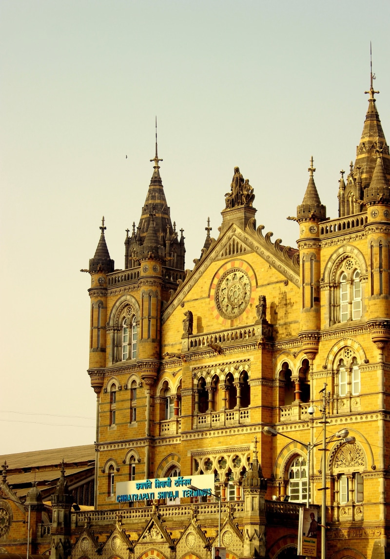 day, history, building exterior, travel, india, nature, no people, 4K, tourism, mumbai, clock, train station, religion, built structure, clear sky, architecture