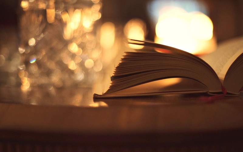 blur, absence, soft focus, bokeh, hardcover book, book, 1080P, table, close-up, selective focus, sheet, expertise, open, full screen, owner, widescreen
