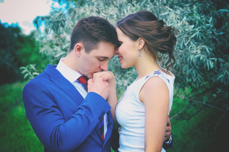young Adult, wedding, summer, males, people, happiness, love, kiss, partner, leisure, embrace, hairstyle, couple, two People, caucasian Ethnicity, togetherness
