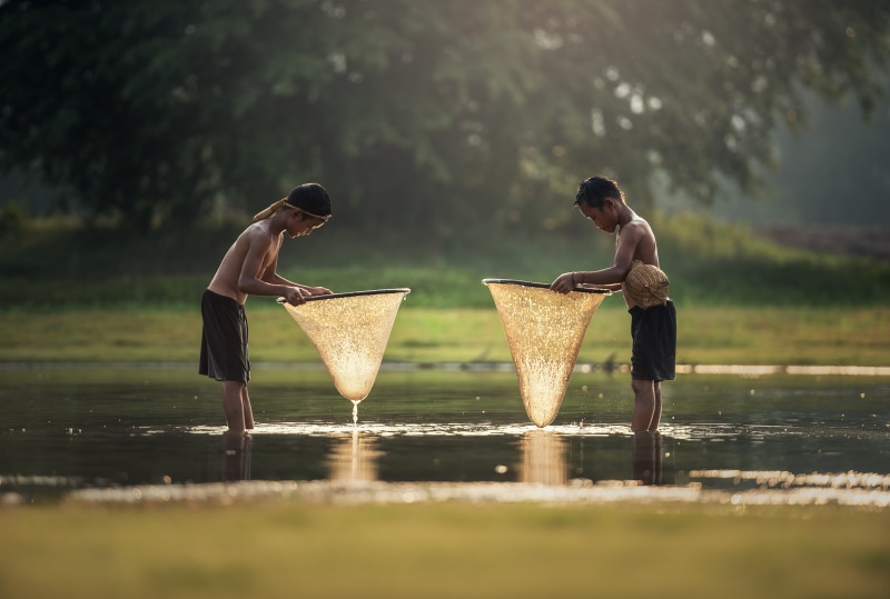 thailand, grips, hobbies, lifestyle, boys, seat, emotion, body, holding, indonesian, adult, fisherman, couple - relationship, kids, enjoy, 4K, women, two people