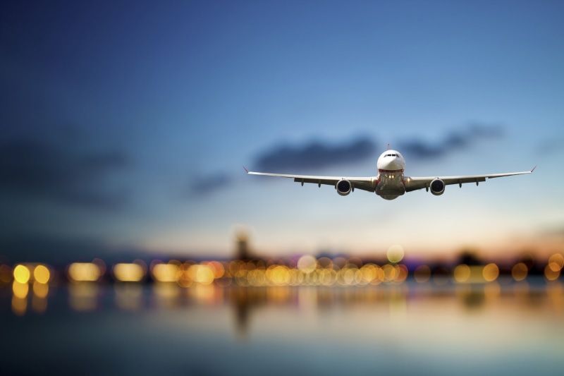 lights, private Airplane, flying, travel Destinations, air Vehicle, arrival, 5K, white, height, nature, speed, flight, mode of transportation, bokeh, airport Runway