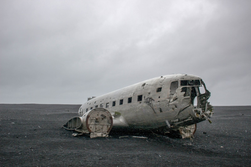 mode of transportation, crash, navy, ruin, air vehicle, no people, deterioration, plane, plane wreck, demolished, grayscale, wrecked, destruction, history