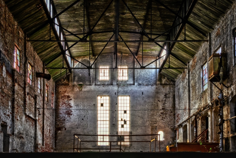 pforphoto, past, abandoned, run-down, hall, old, electric lamp, atmosphere, obsolete, brick wall, lost places, roof beam, building, factory building, industrial plant