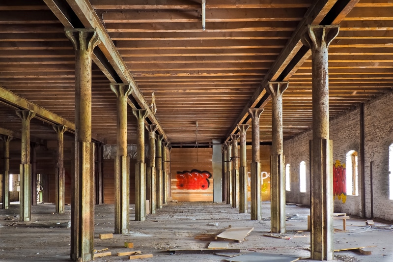 weird, forget, bar, dilapidated, gray, dark, destruction, backgrounds, room, history, in a row, decay, run down, old, break up, transience, past, threatening