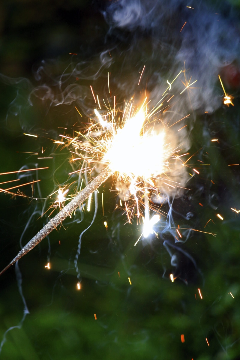 hindu, sparkler, deepawali, smoke - physical structure, india, fireworks, night, happiness, festival, motion, illuminated, celebration, firework, close-up