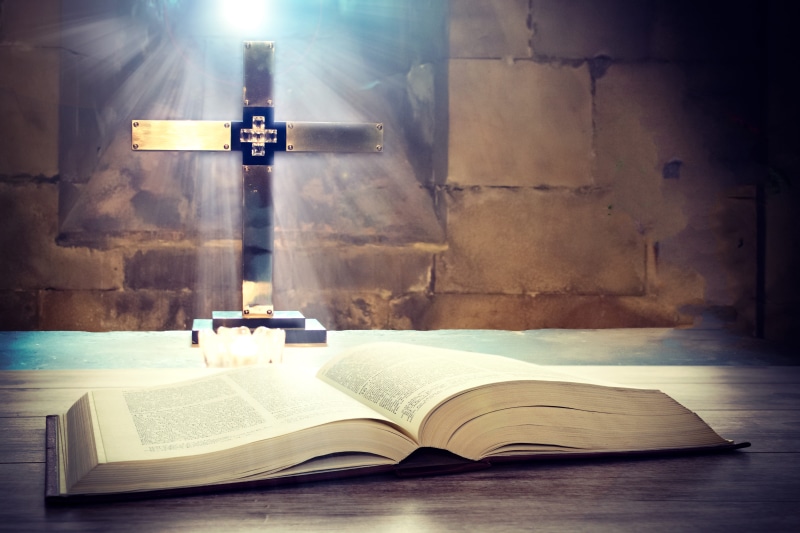 christianity, faith, conversation, flash, the middle ages, home interior, prayer, furniture, holy, meditation, church, pray, catholic, religion, lighting equipment