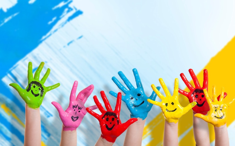 pencil, people, holding, representation, blue, backgrounds, seven, fun, 2K, paints, close-up, toy, cute, cheerful, hand, creativity, art and craft equipment