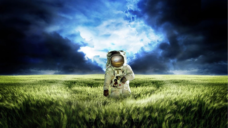 armed forces, one person, army soldier, painting, fighting, clouds, nature, war, weapon, outdoors, digital art, gloves, conflict, space suit, land, sky