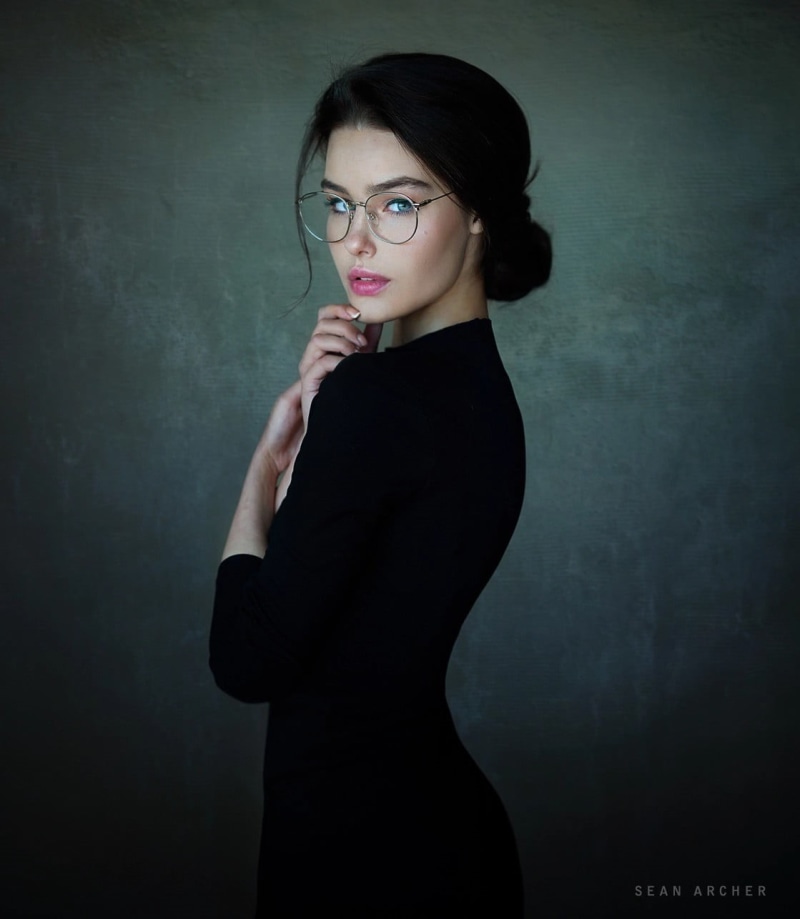 Bogdana, pink lipstick, black hair, portrait display, photography, blue eyes, 720P, Bogdana Kadritskaya, Sean Archer, women, looking at viewer, model
