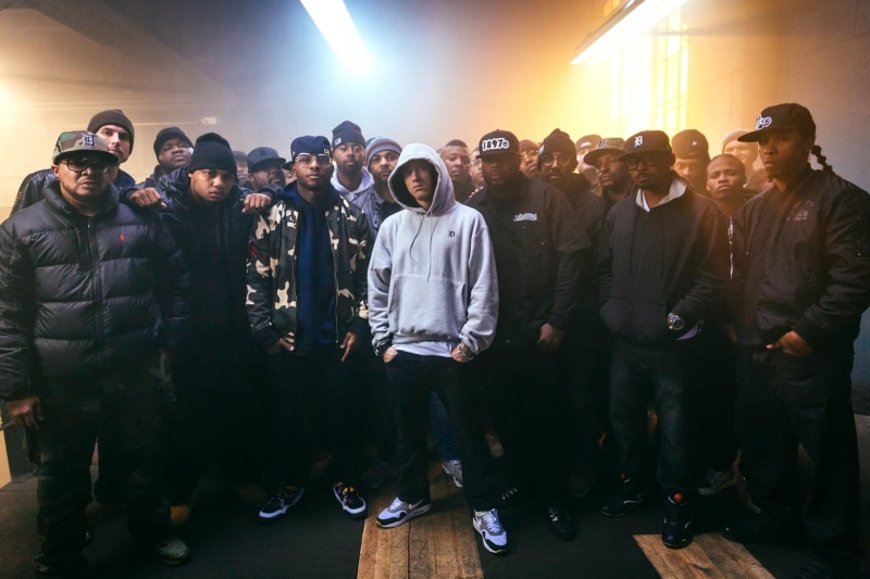 standing, nightlife, crowd, casual clothing, young adult, Eminem, adult, real people, males, Marshall Mathers, men, 1080P, full length, young women, young men