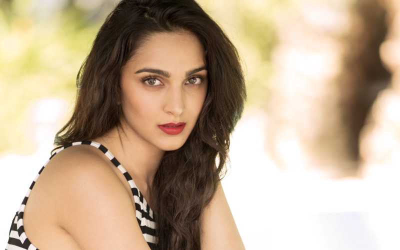 beautiful woman, hair, black hair, long hair, headshot, human face, Indian, one person, brown hair, make-up, human lips, beauty, hairstyle, fashion, Advani