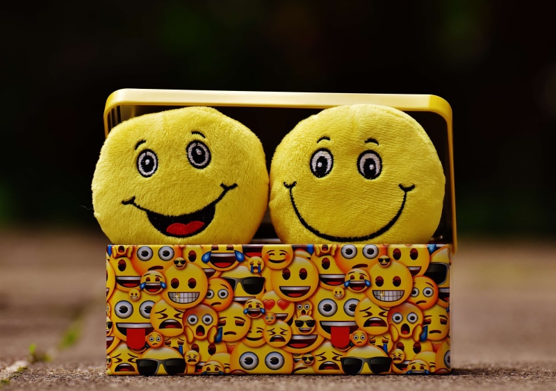 creativity, joy, face, emoticon, 4K, smile, anthropomorphic face, representation, funny, no people, smiling, fun, feeling, emoji, laugh, happy, yellow