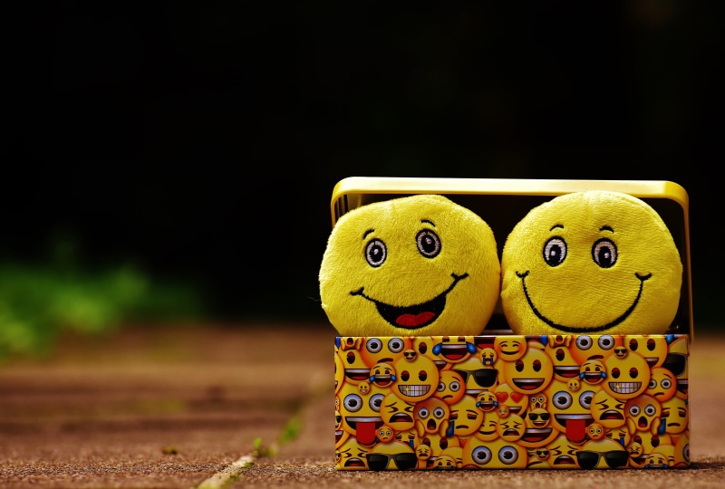 art and craft, anthropomorphic face, smiley, anthropomorphic, anthropomorphic smiley face, craft, toy, emoji, laugh, 5K, color, feeling, representation