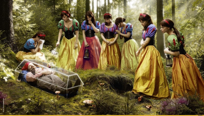 standing, trees, day, outdoors, togetherness, nature, Snow White, group of people, event, dead, snow, photo manipulation, men, forest, crowd, sad, dwarfs