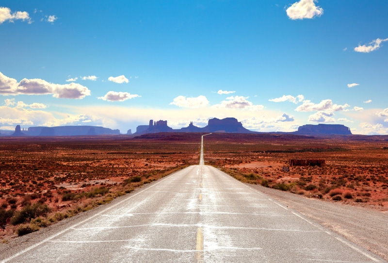 grass, field, buttes, desert, Mile Marker, landscape, Route 163, Desert  road, Forest Gump, scenics, sky, blue, mountain, monument Valley, majestic, uSA