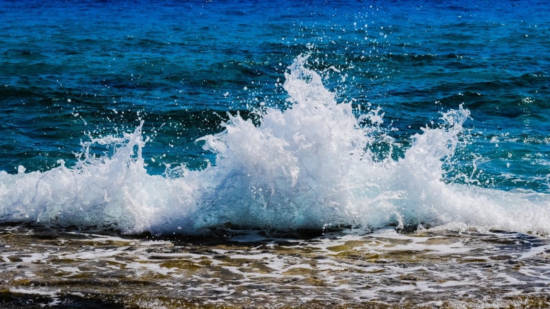 coast, 4K, foamy wave, wave, drops, sea, beach, shore, foamy waves, waterdrops, liquid, wind wave, ocean, body of water, water