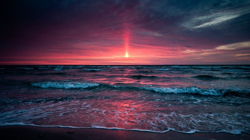 horizon over water, sun, red sky, no people, tranquility, cloud - sky, beauty in nature, nature, beach, dusk, sunset, ocean, shore, water, afterglow, evening