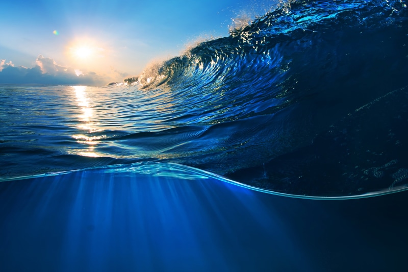 5K, outdoors, nature, untitled, idyllic, blue, no people, reflection, cyan, sunbeam, sea, water, waves, travel, sunlight, underwater, Sun, tranquility