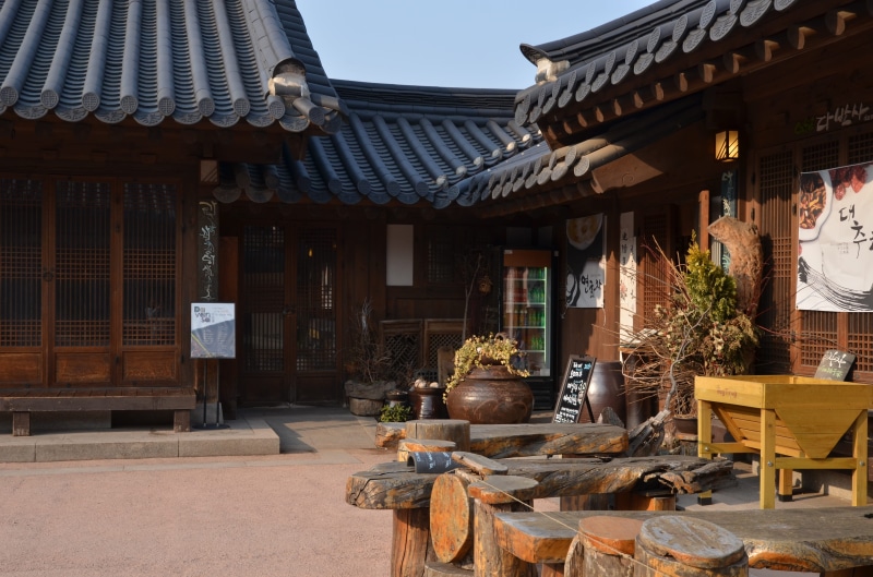 chair, korea co ltd, korean music, traditional houses, no people, the past, 4K, outdoors, restaurant, south korea, house, architecture, wooden, korean