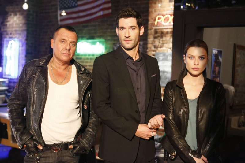 males, Lauren German, TV Show, Lucifer, front view, mature men, businessman, young women, 1080P, young men, waist up, mid adult men, business, coworker