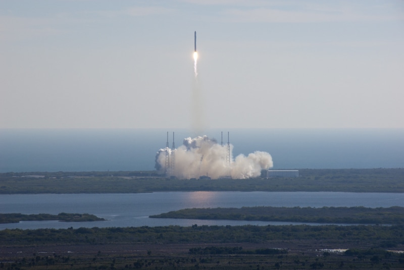 table, nature, brown, space travel vehicle, space, 2K, wooden, space exploration, air pollution, fire, air vehicle, SpaceX, Falcon 9, rocket, outdoors
