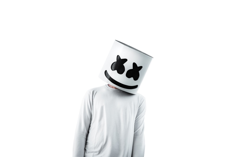 casual clothing, women, disguise, one person, studio shot, creativity, 2K, depression - sadness, singer, white background, waist up, mask, unrecognizable person